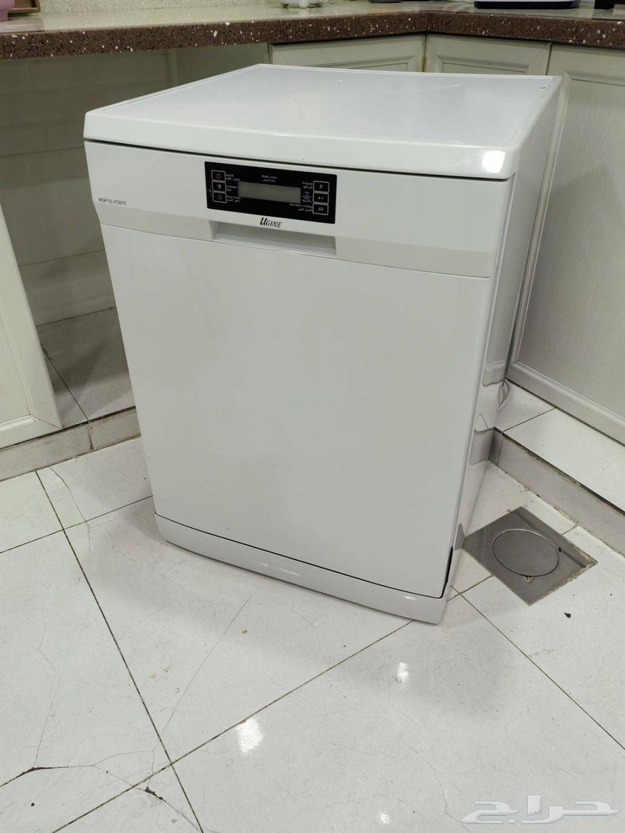New dishwasher, reason for sale is that its size does not fit the kitchen64423877624579110