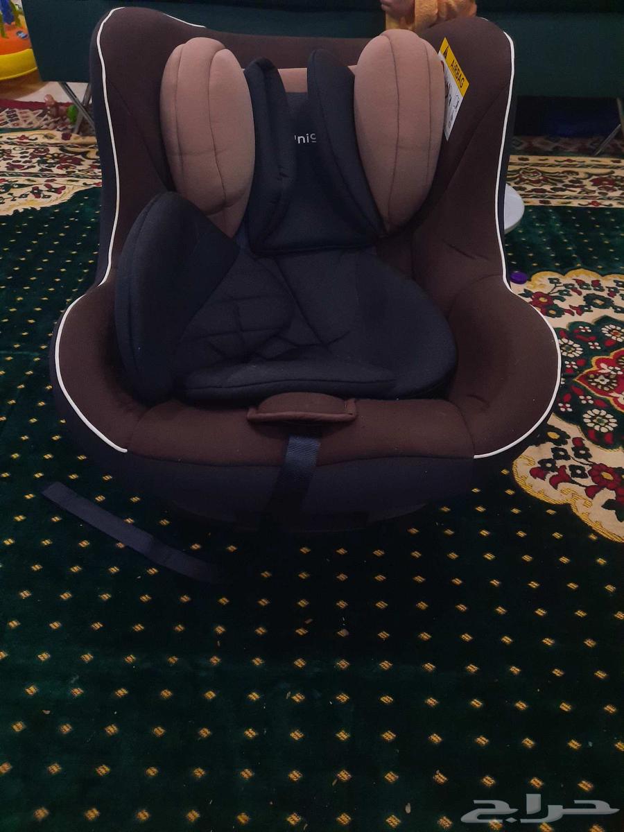 مقعد سياره لل الأطفال وعربية للمشي64425597033602112