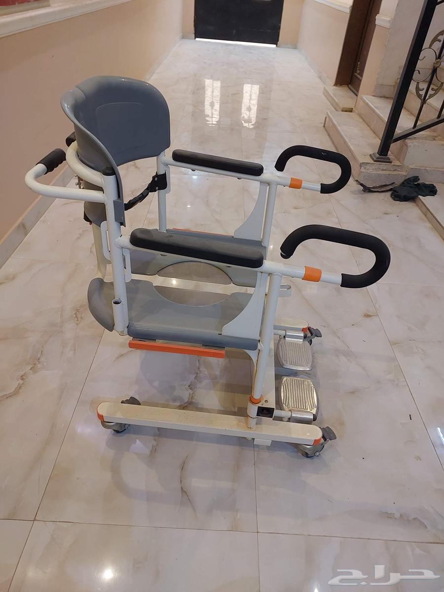 كرسي متحرك حمام ( فراشه )64420108631938112
