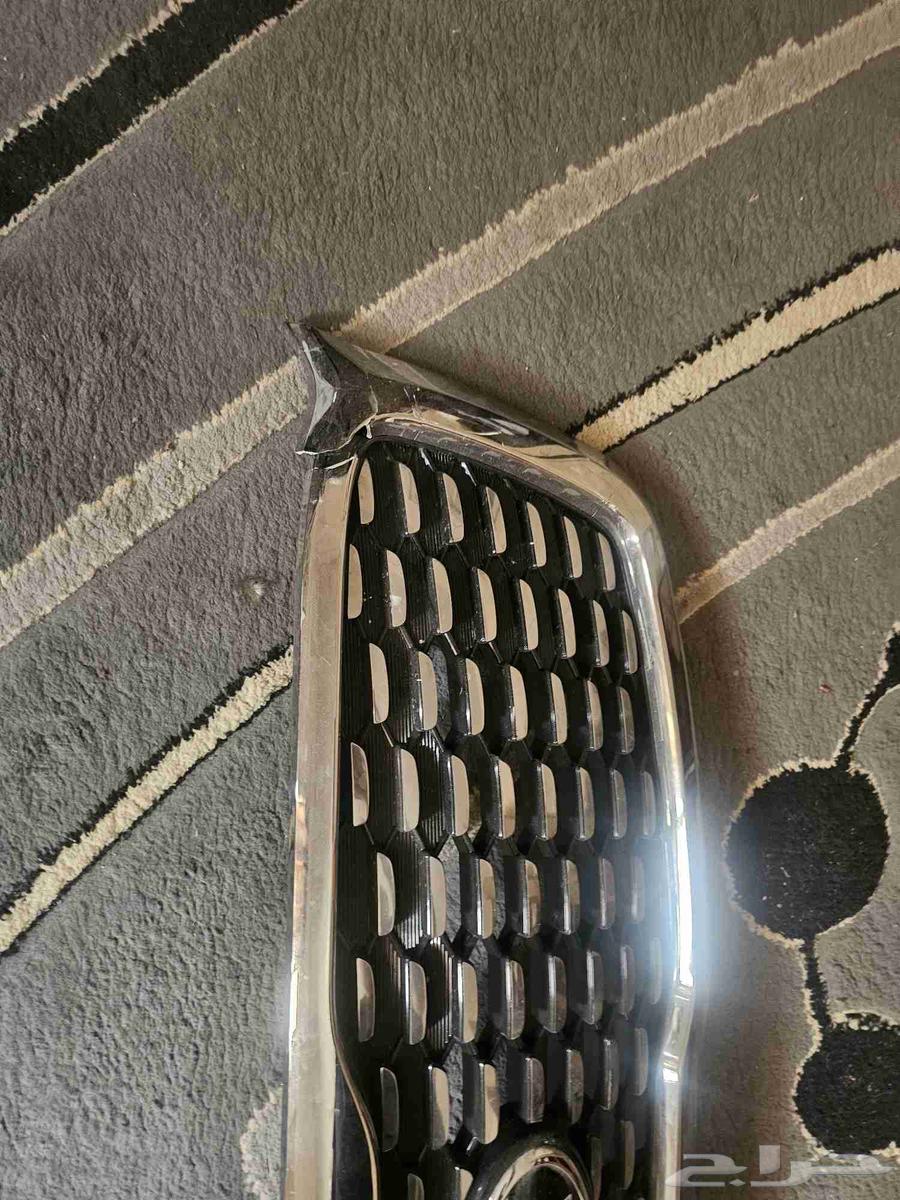 شبك امامي كيا سورينتو 2017-202064581787278338112