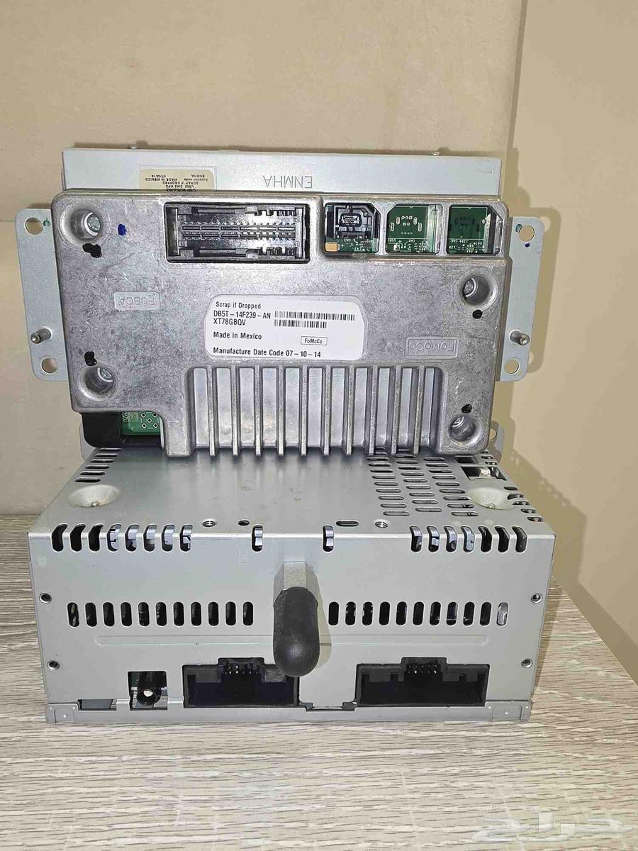 Ford Explorer 2011-2015 Screen with CD Input64581911493635114