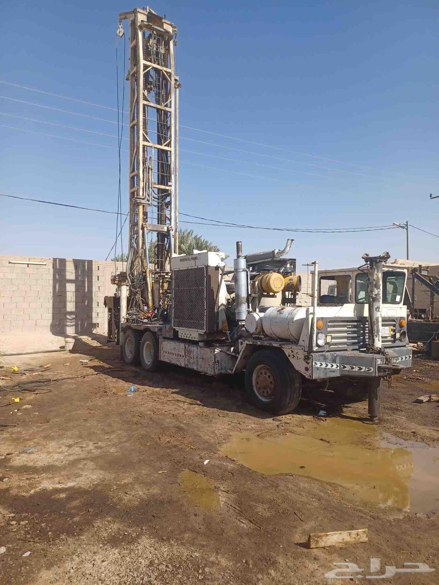 حفار ابار تنضيف تعميق تنزيل غطاسات دريل دقاق رياض64260308106754112