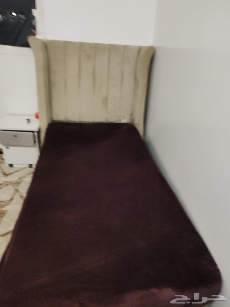 سرير للبيع 10064422881301507110