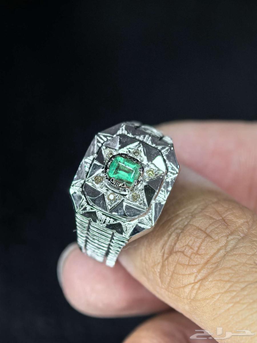 خاتم زمرد بنجشيري مرصع بالألماس64426201206659112