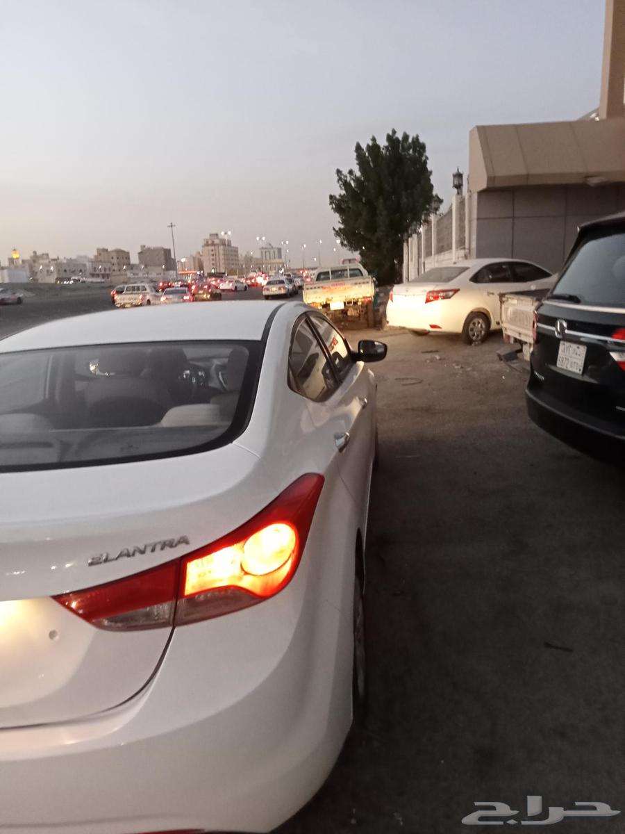 موجود بجده64578493766403112