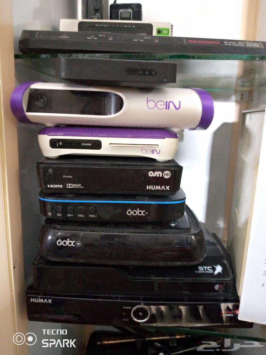 Solar-powered modem receivers and batteries nodes64421879275009110