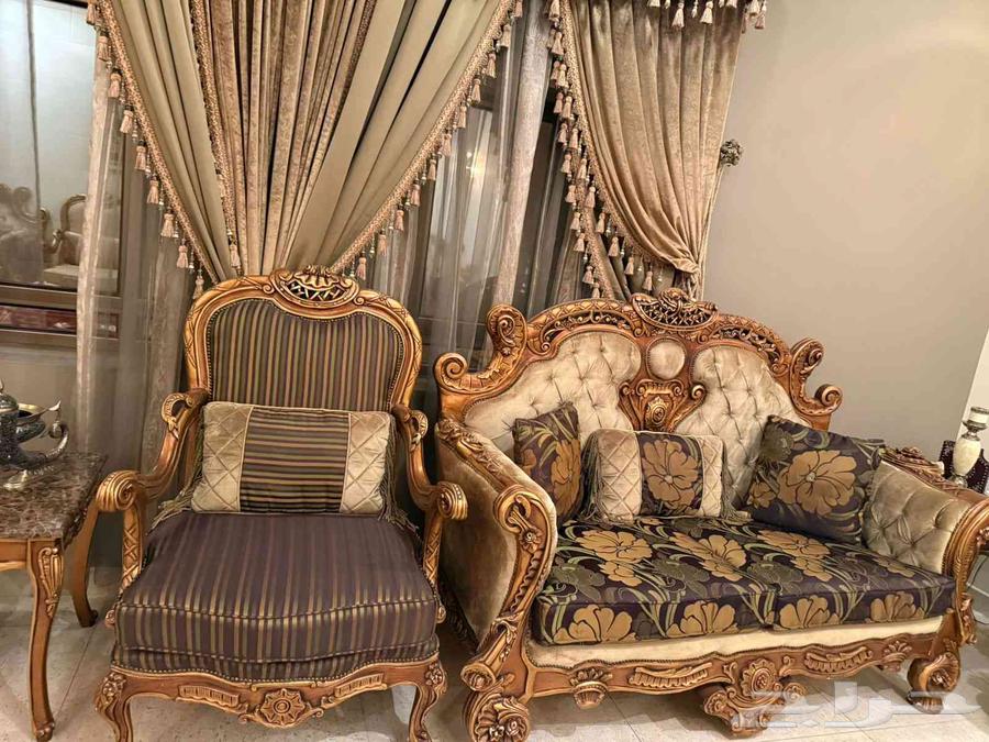للبيع طقم كنب مجلس كلاسيكي فاخر64423917754241110