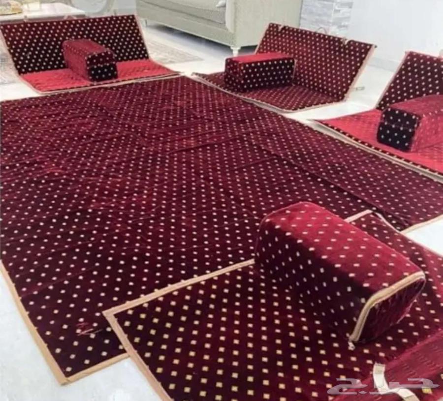 طقم مخيمات او مجلس شبابي للبيع كنب ارضي64425057512066110