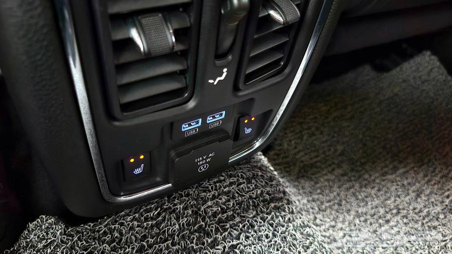 للاستيرادمن كوريا  جيب جراند شروكي 202164586176873089112