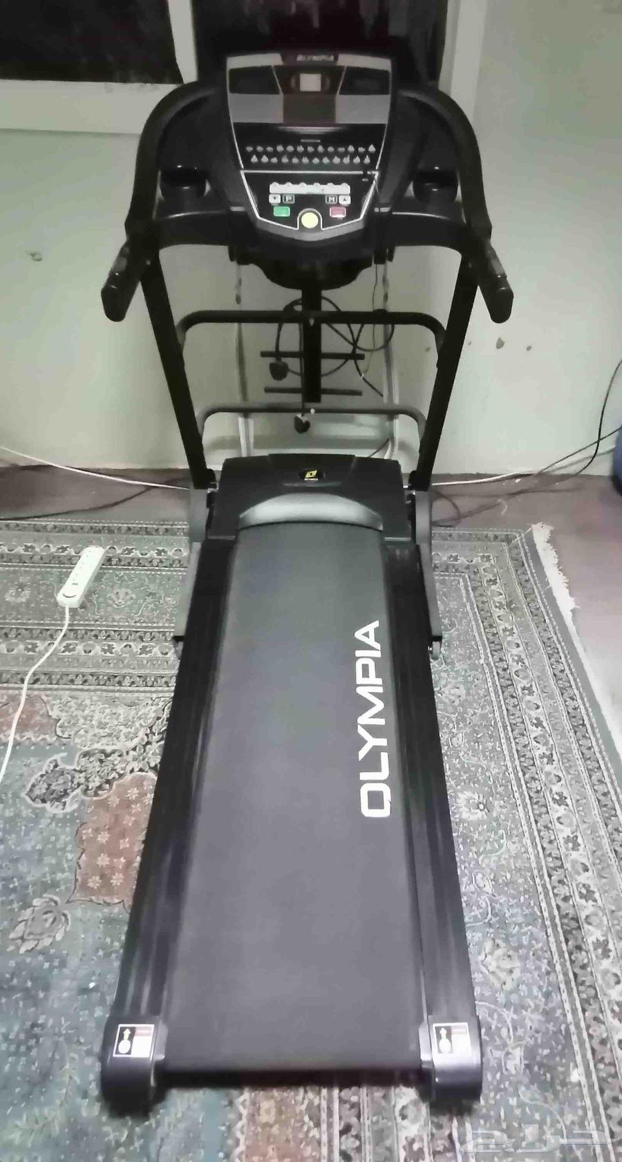 جهاز جري يوزن 120k مع جهاز تدليك.64422530624257110