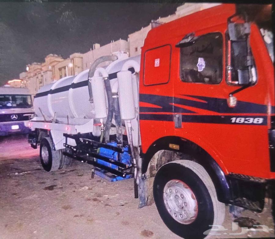 For sale, a clean, zero-damage Kamproser LP83 vehicle64419919308930110