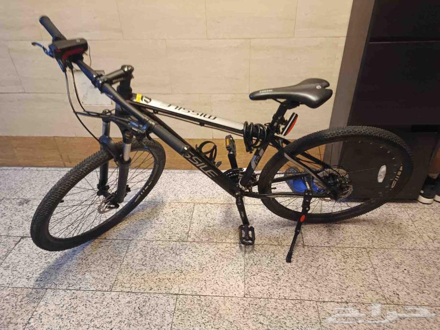 سيكل جبلي جديد للبيع مع خوذه ونظاره64422096457089110