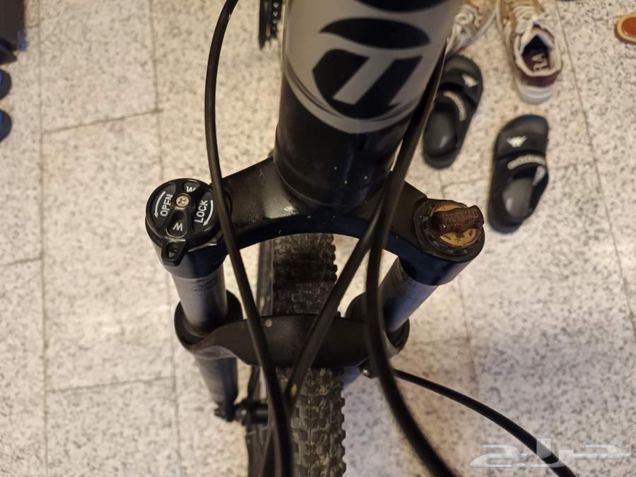 سيكل جبلي جديد للبيع مع خوذه ونظاره64422096457089114