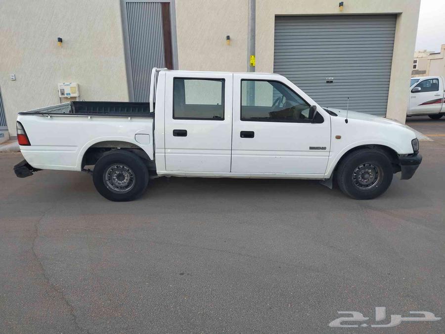 Isuzu GMR 200264586201530371112