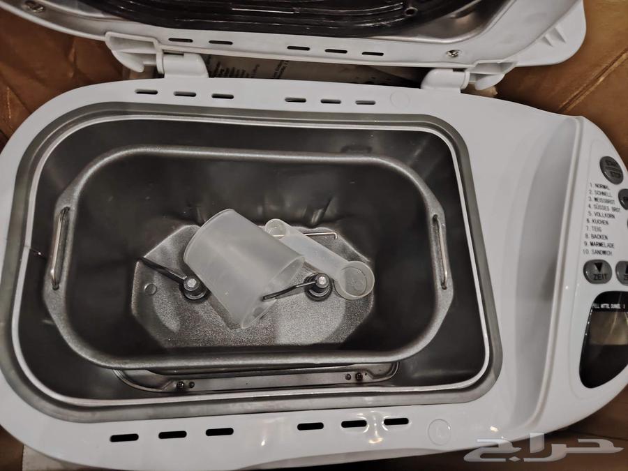 Mixer and baker for cakes and toast64421987731073110