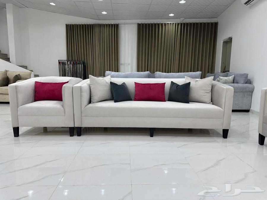 11-person sofa set, three three-seater pieces and two single pieces64421540338305111