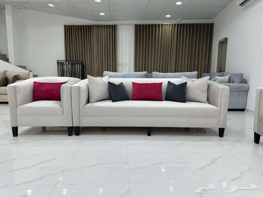 11-person sofa set, three three-seater pieces and two single pieces64421540338305112