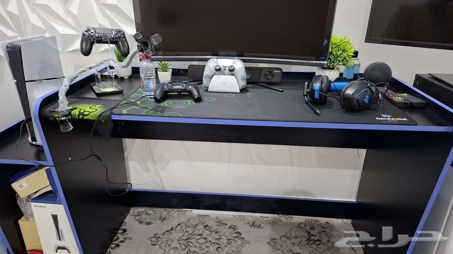 طاوله قيمنق و للدراسة64419619379457111