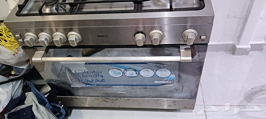 ثلاجه وفرن للبيع64420485943681113