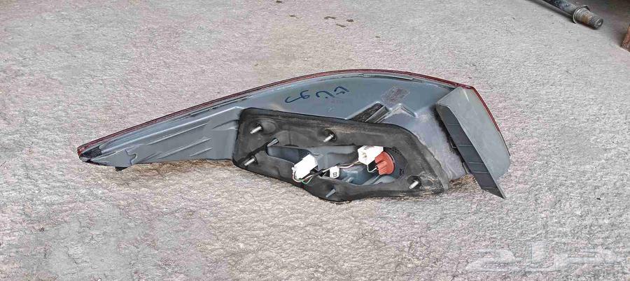 شمعه اسطب هيونداي سوناتا يمين وكاله اصلي64586127693954112