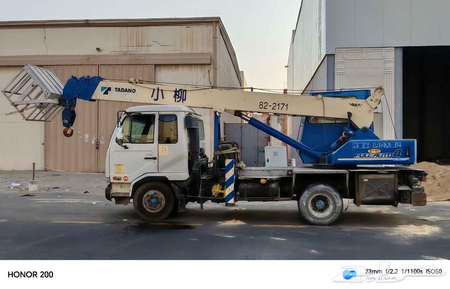 ابو شام للأيجار اليومي والشهري لتواصل64579238992257111