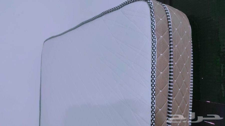 مرتبة جديدة 150 200 سم للبيع وسجاد نضيف64422944226691112