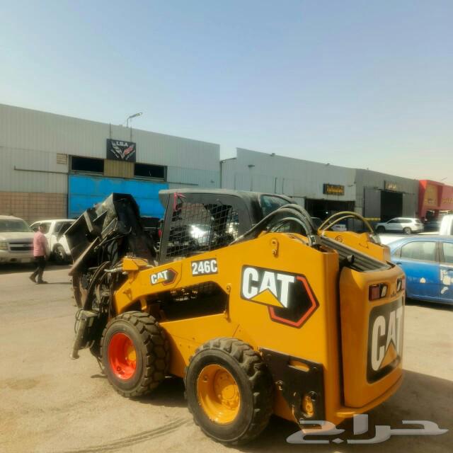 Caterpillar bulldozer for sale, model 2013, down 60, width 20, sprayed with cosmetic paint64578731169795111