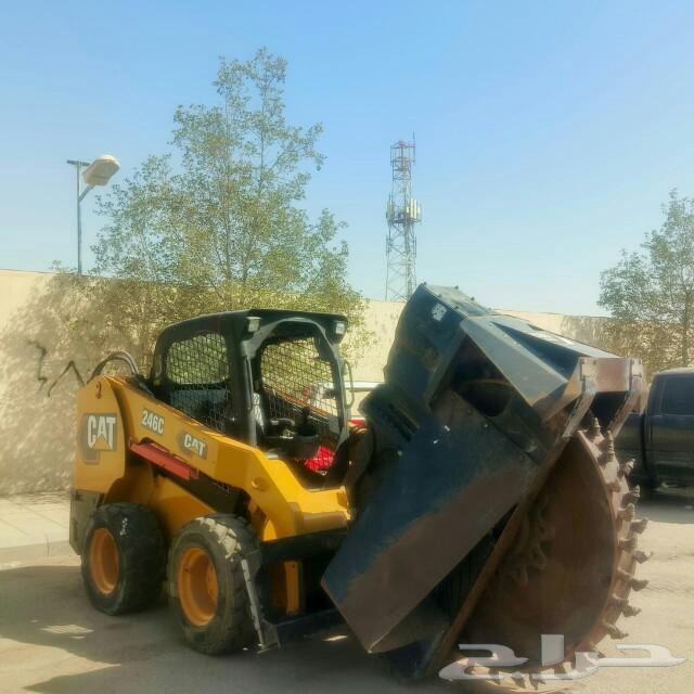 Caterpillar bulldozer for sale, model 2013, down 60, width 20, sprayed with cosmetic paint64578731169795112