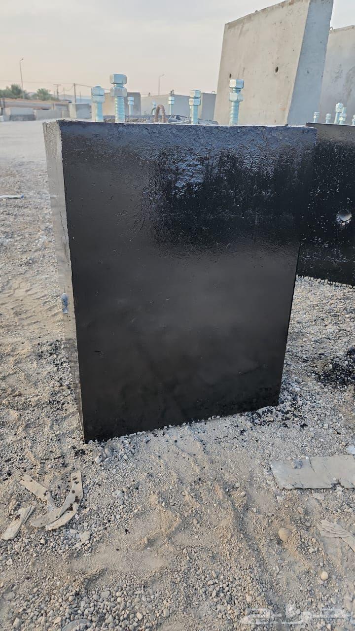 Concrete barriers of all shapes and sizes, delivery to all areas of the kingdom64422625974914110