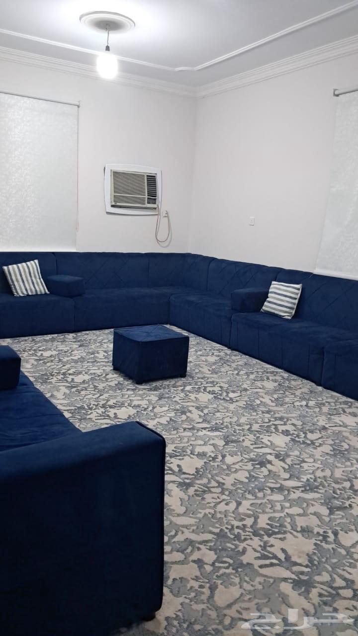 أثاث للبيع كنب بسعر 300 ريال64424415422723110