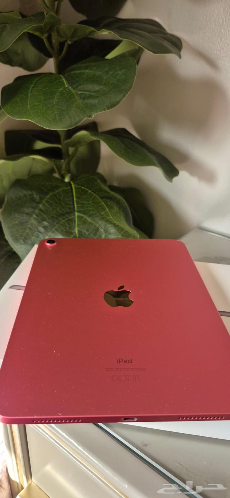 آيباد 10.9 وردي شبه جديد وفر مع بداية الدراسة64422740216450112