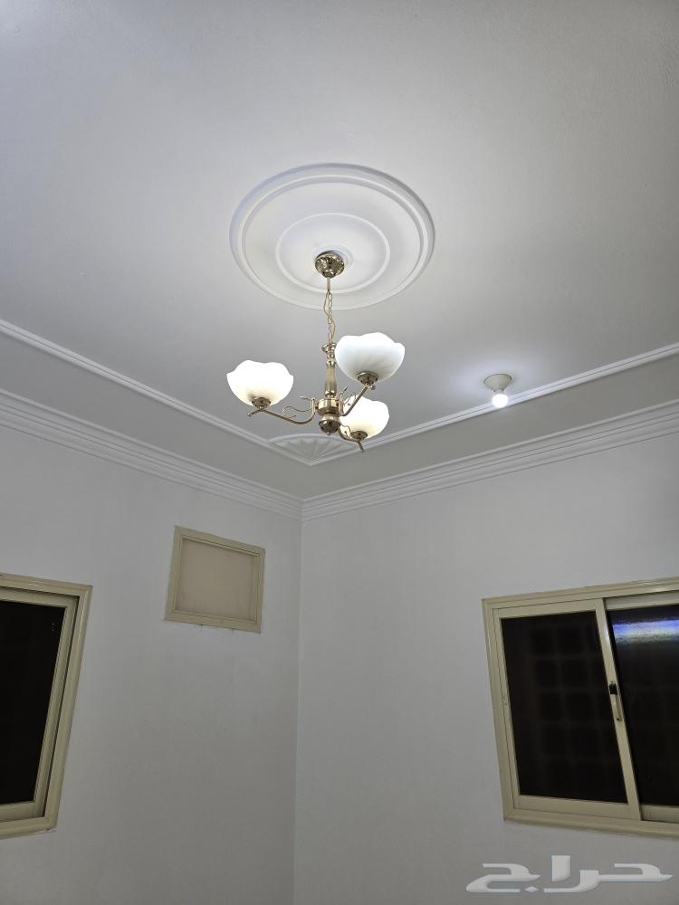 Sinks and Chandeliers64425300457986113