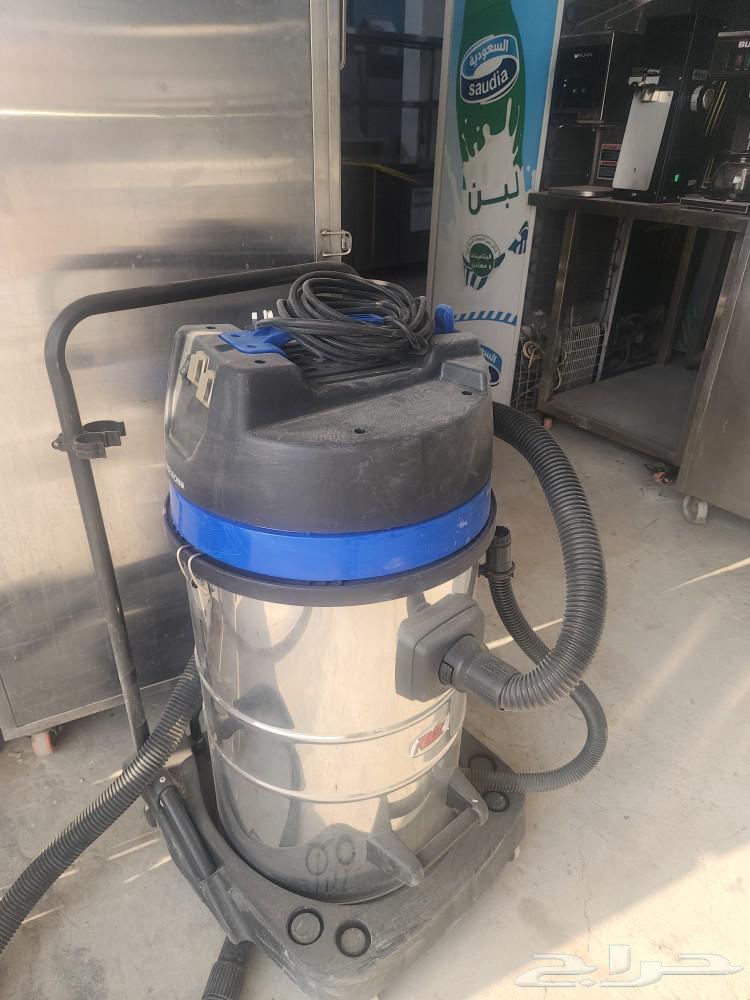 مكنسه كهربائيه اكبر حجم مستخدمه شبه جديد64421784451459111