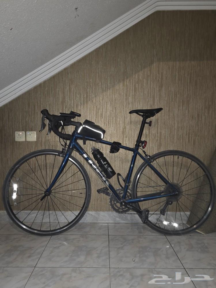 Trek Domane AL 2 دراجة طريق تريك64424266485763110