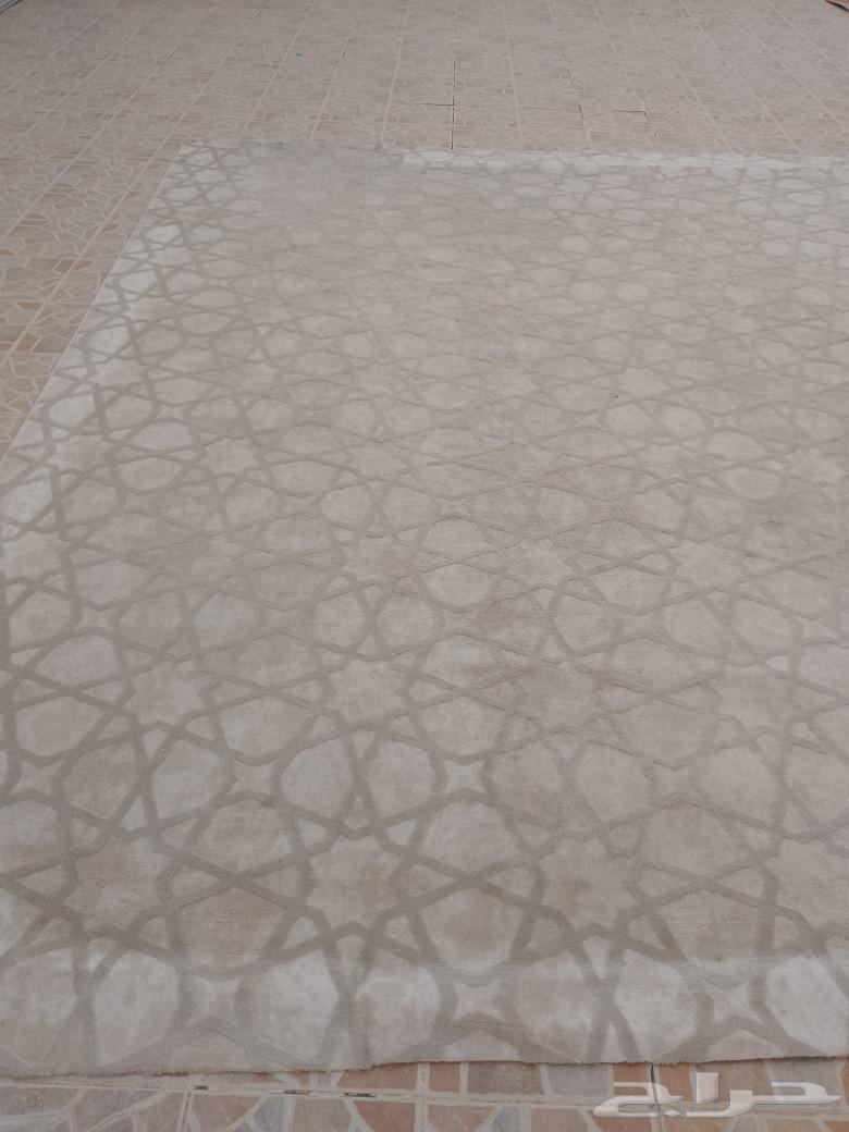 فرشة مقاس 4 4 نظيفة ومافيها حروق وتقدر تشوفها قبل تدفع فلوسك64423877616001110