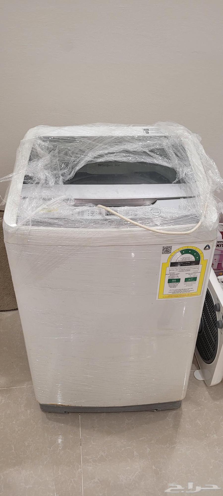 7 kg washing machine, multicolor dryer, and fan64423596298754110