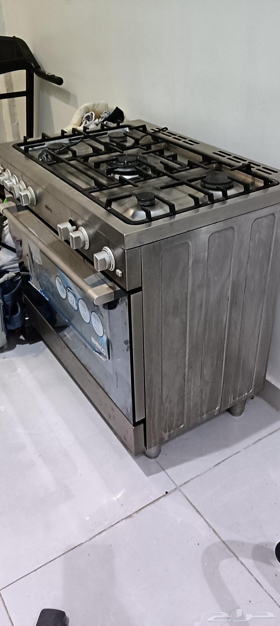 ثلاجه وفرن للبيع64420485943681110