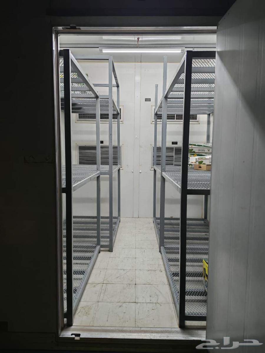 ثلاجة نظيفة للبيع64425408368001111