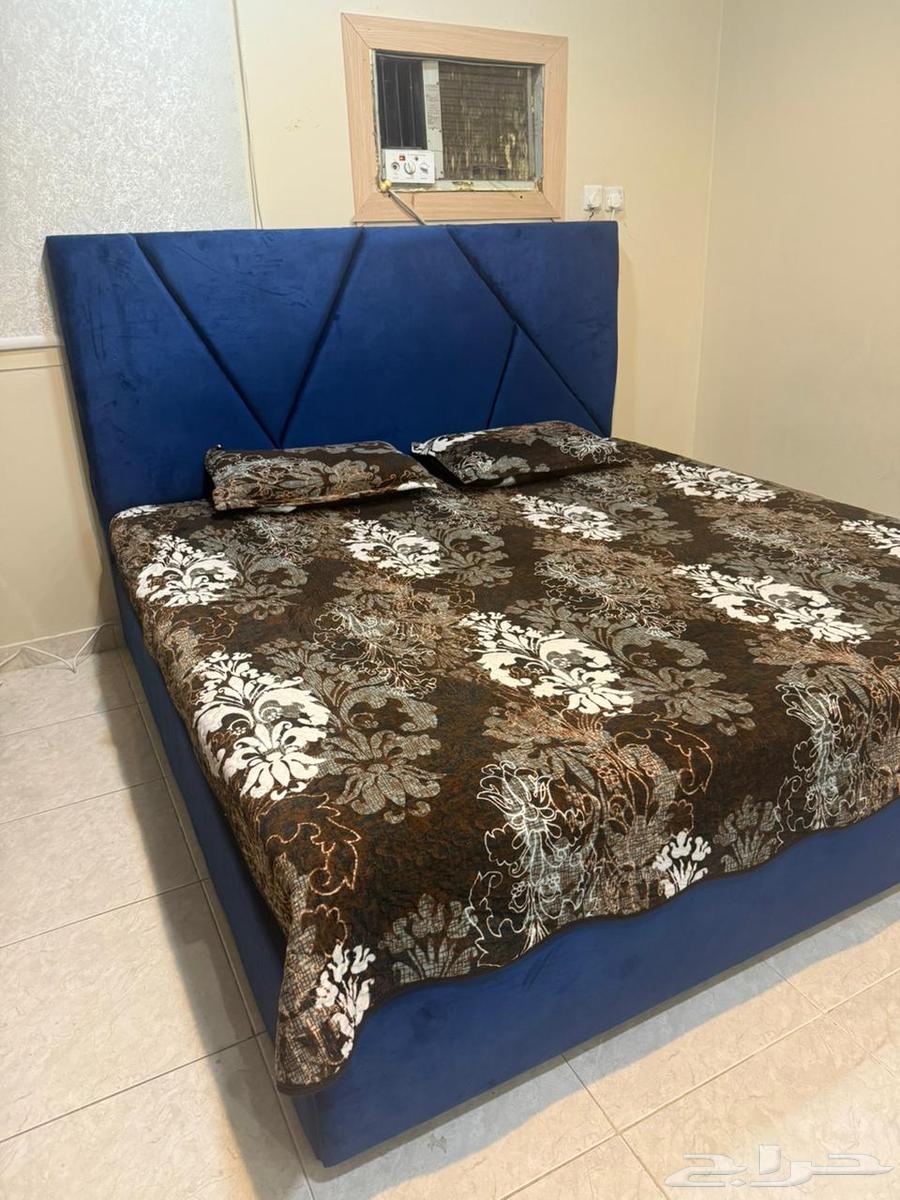 سرير نفرين كينج سايز مترين في مترين اخو الجديد للبيع64423435475713110