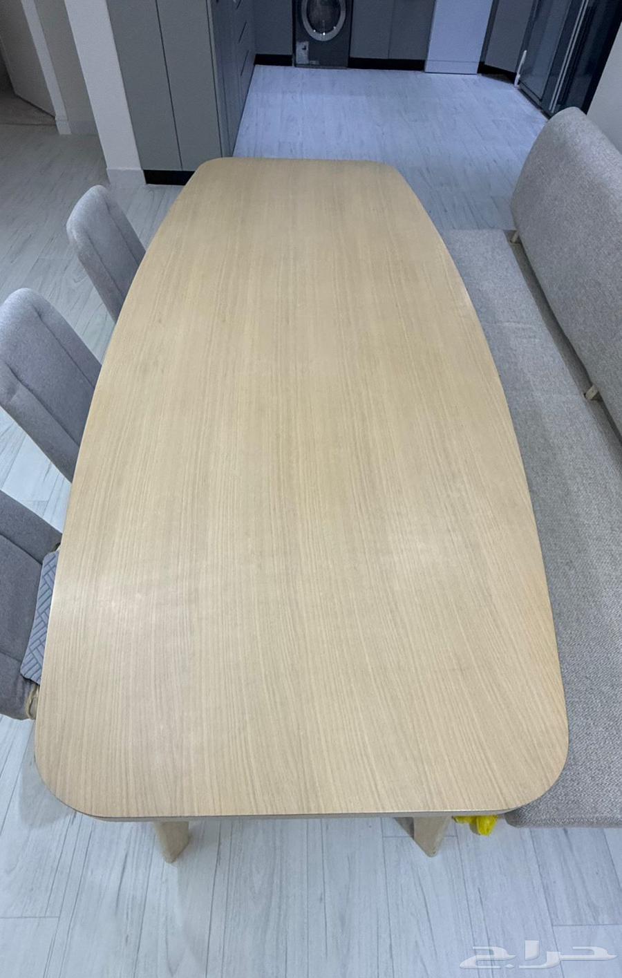 Dining table64427770980865111