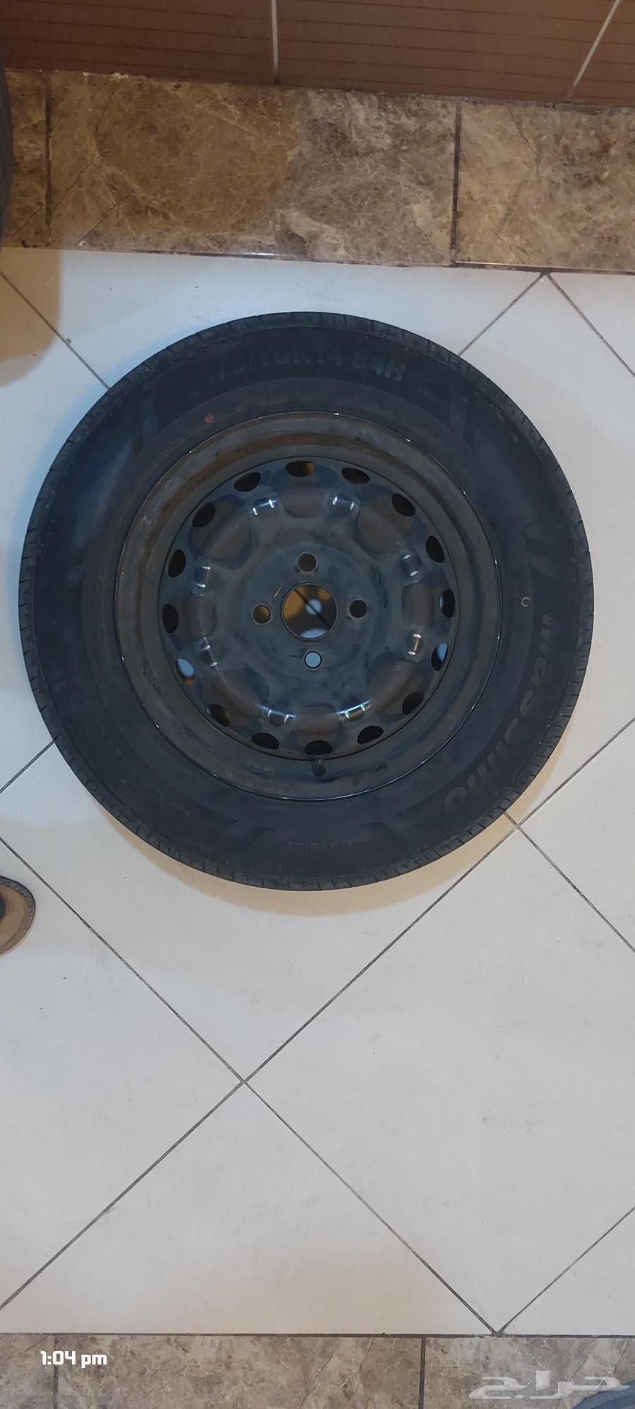 New 14-inch rims with 3 new tires, size 14, never used64428711699201112