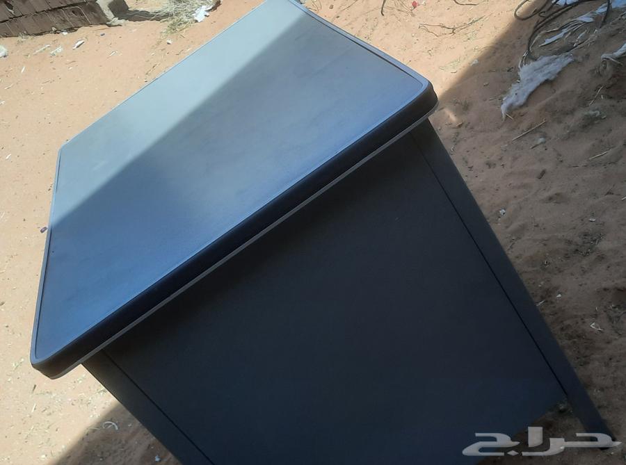 للبيع طاولة64429842920451111