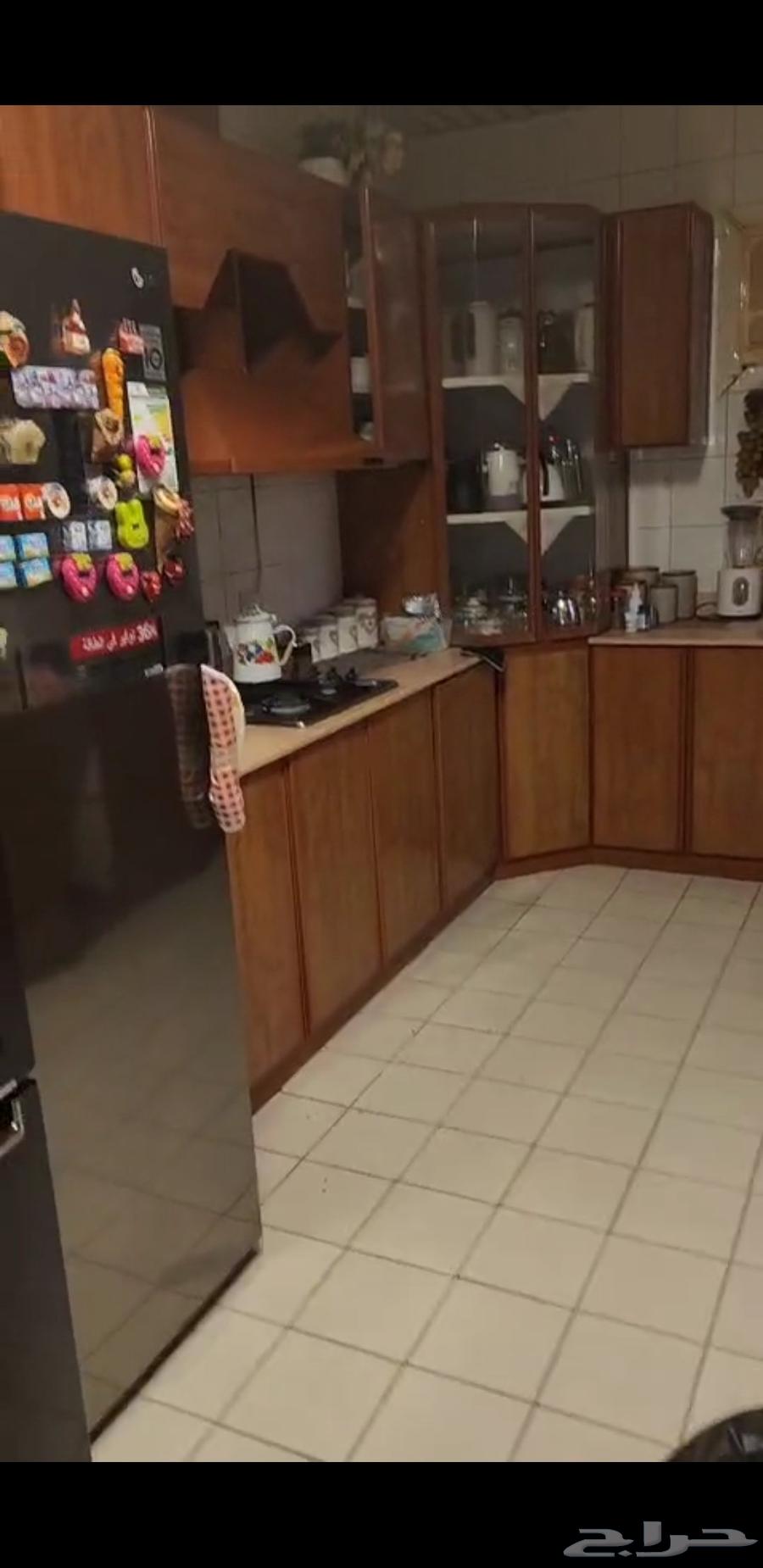 مطبخ للبيع مع البدقاز والشفاط64431616510721110