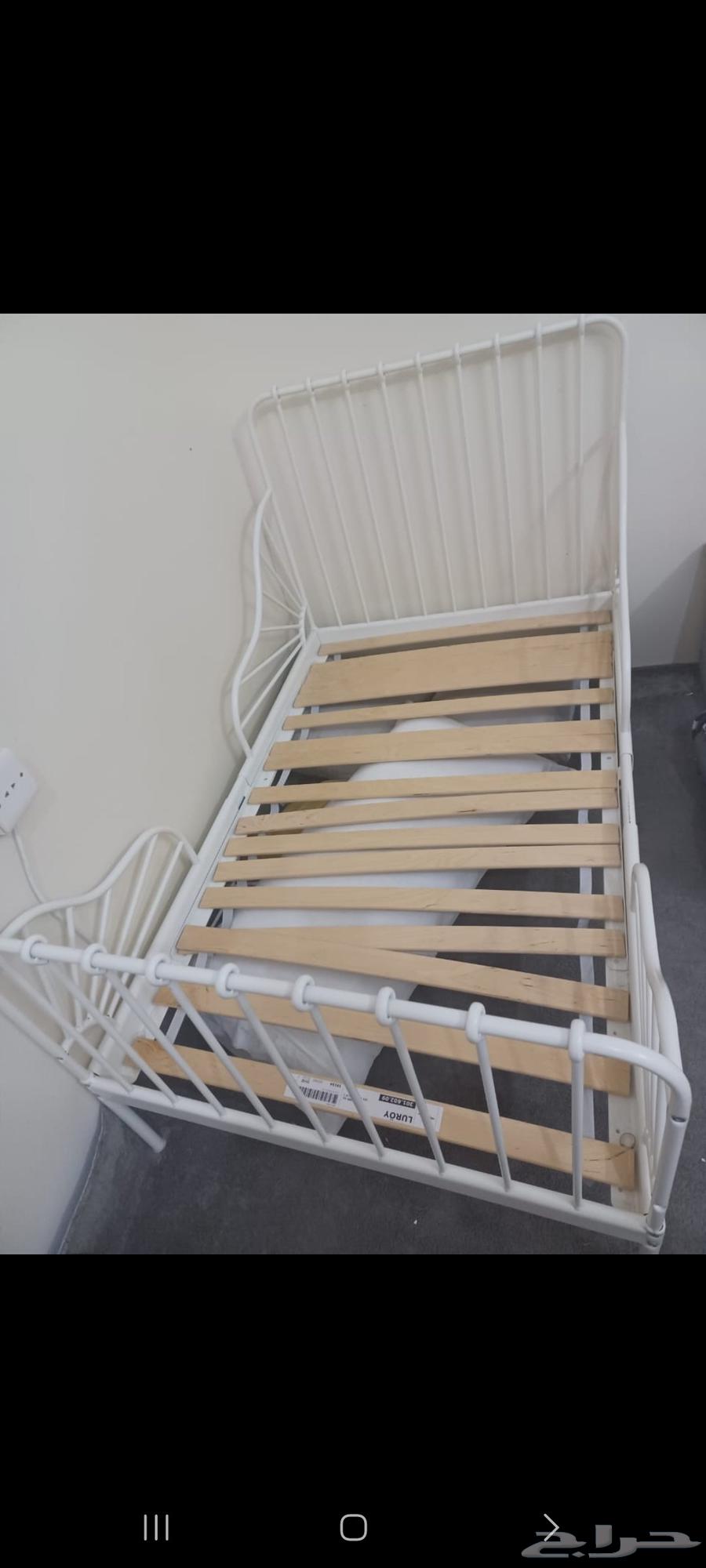 سرير اطفال ايكيا جديد استعمال نظيف وواحد سرير نفر ونص64432904002561110