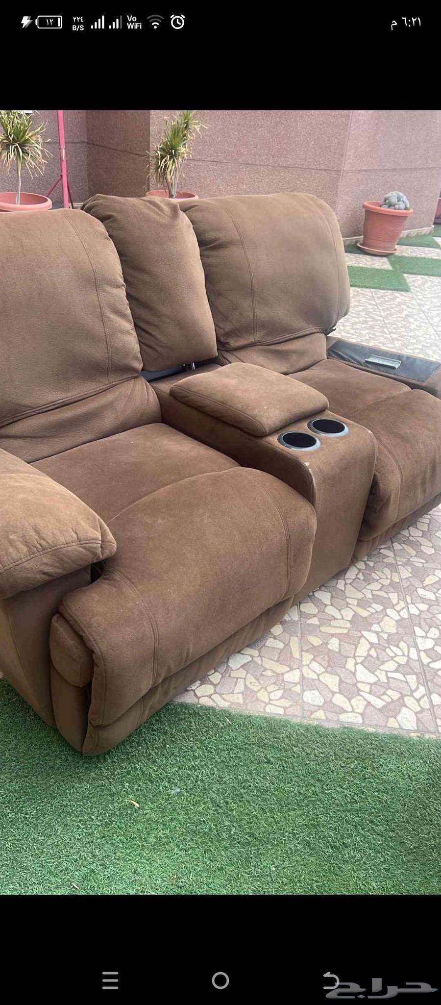 Cinema sofa that you can sleep in, very comfortable, price 50064431197109633111