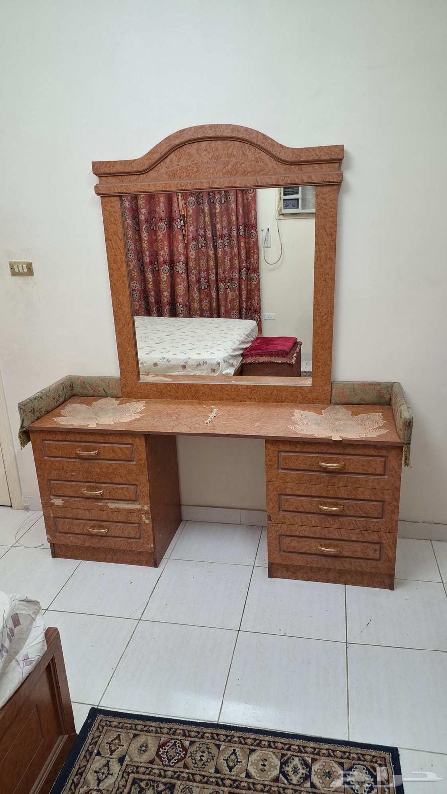 عفش مستعمل للبيع للتخفيضات هائلة64430548685314111