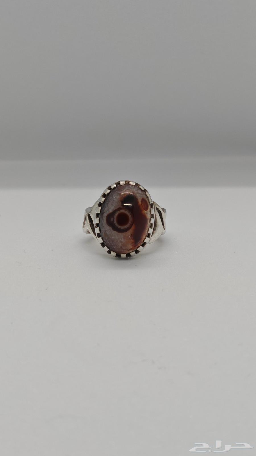 خاتم سليماني يشف العين سنتر مقاس الخاتم 16 عربي64426658344706112