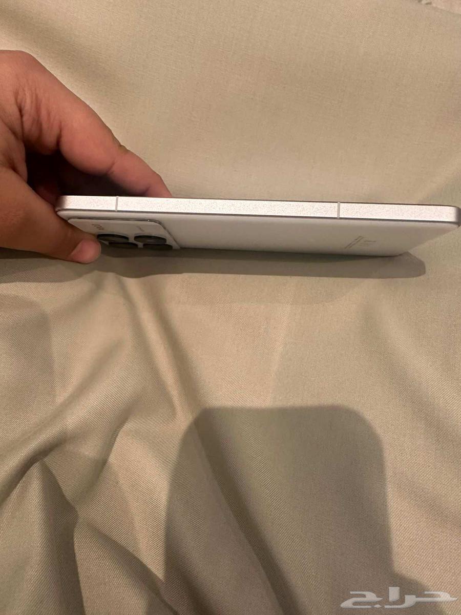 512 قيقا - poco f6 pro ابيض64426389395329113