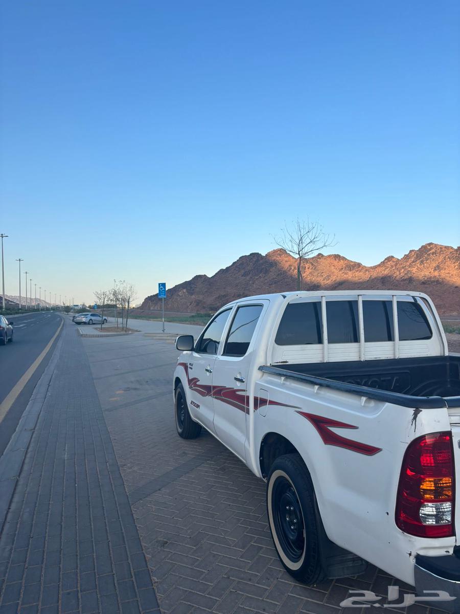 HiLux 201164589153913730112