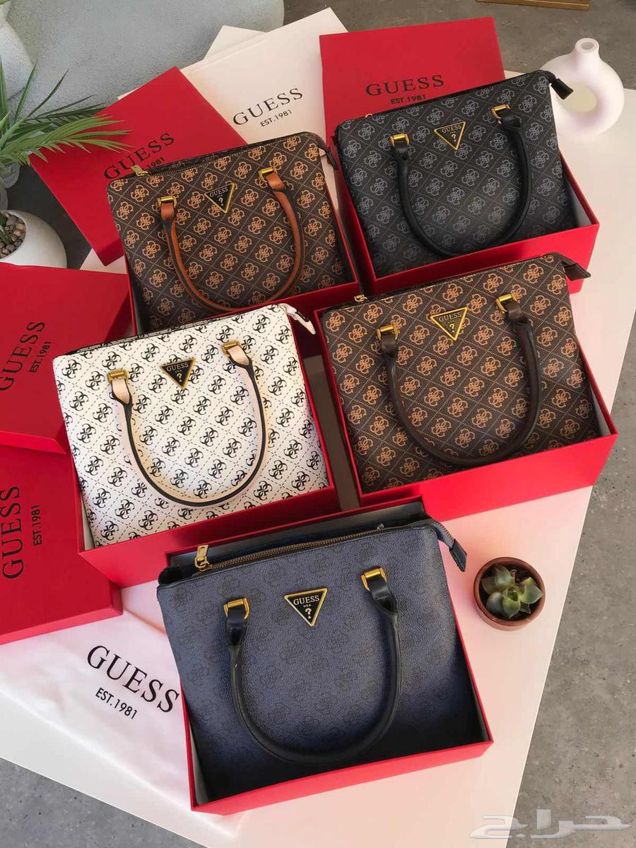 عرض 3شنط هاي كوالتي ماركات مختلفه لفتره محدوده شامل التوصيل64426847577603112